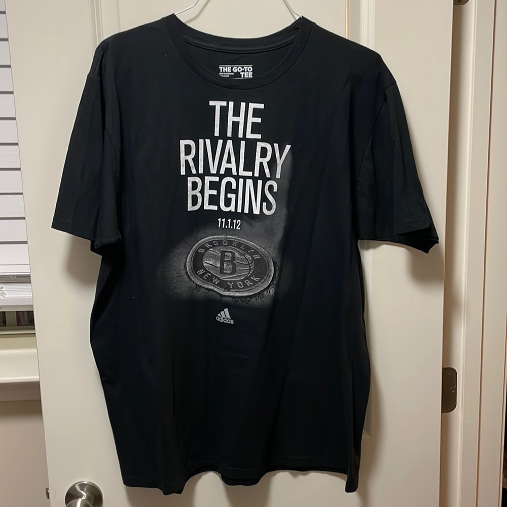 Black XL Adidas Brooklyn Nets “Rivalry” T Shirt 100% cotton